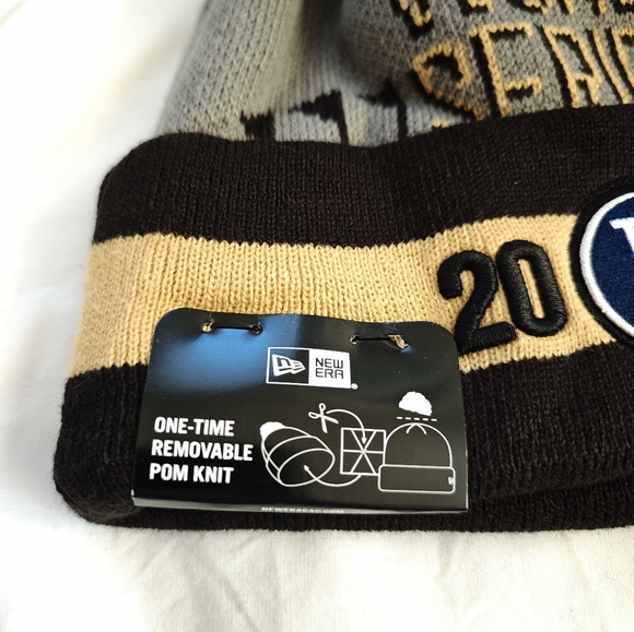 New Era 2024 Los Angeles Dodgers Beanie Locker Room Knit Hat World Series NLCS - Picture 5 of 10